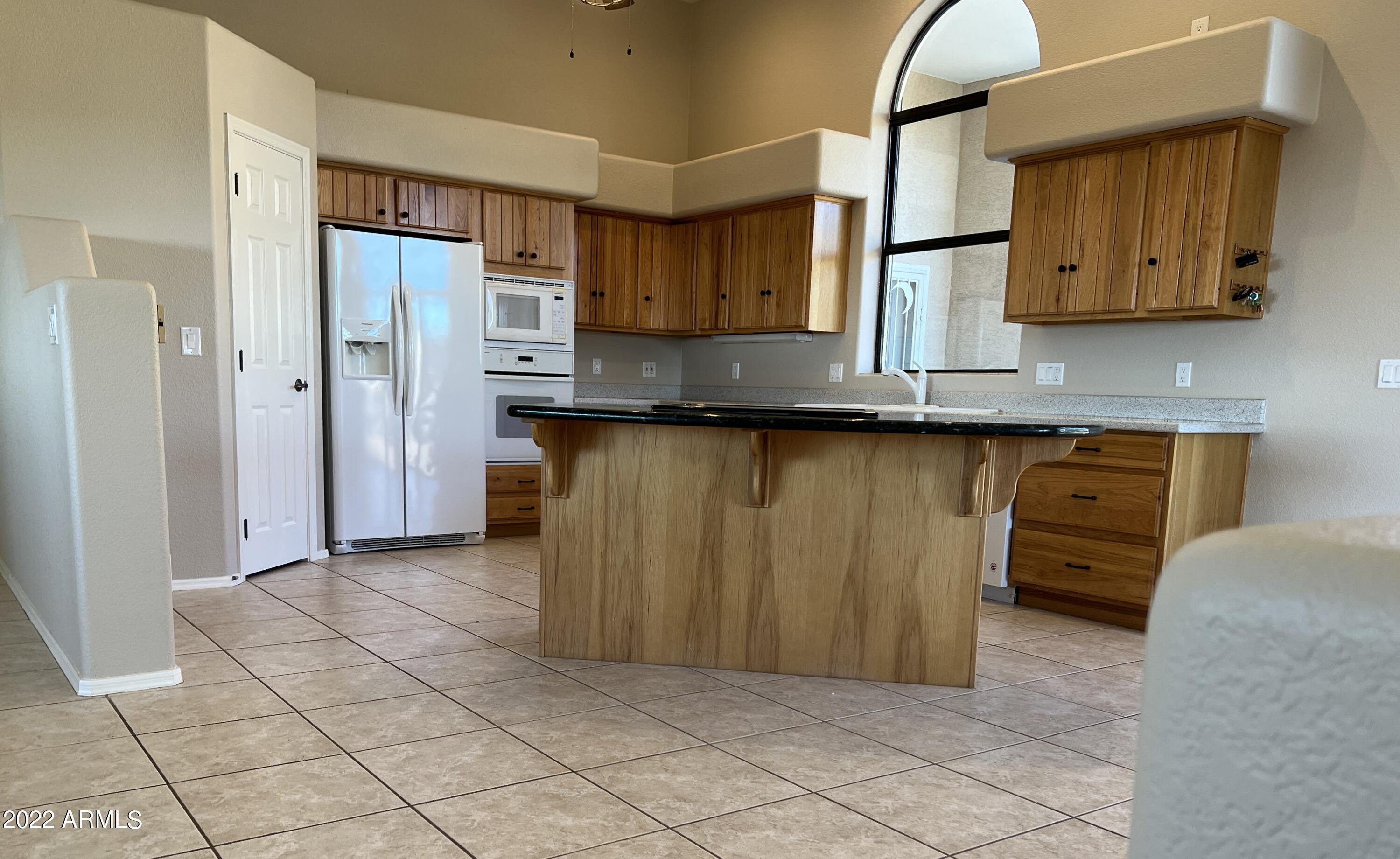 3315 North Prospectors Road Apache Junction, AZ 85119 - Photo 19 of 40 iP 12