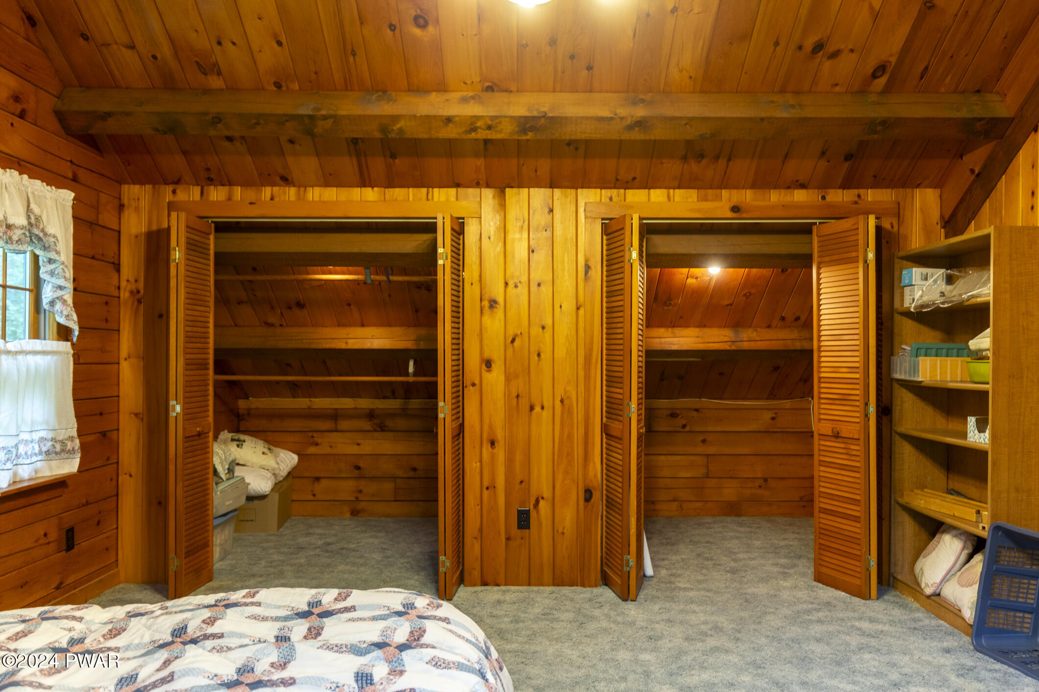 52 Wash Road Waymart, PA 18472 - Photo 51 of 90 Large closet primary