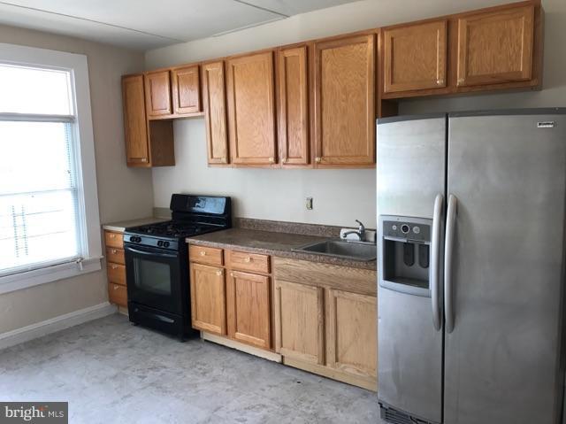 1620 Normal Avenue Baltimore, MD 21213 - Photo 5 of 16 1620 Normal 21213