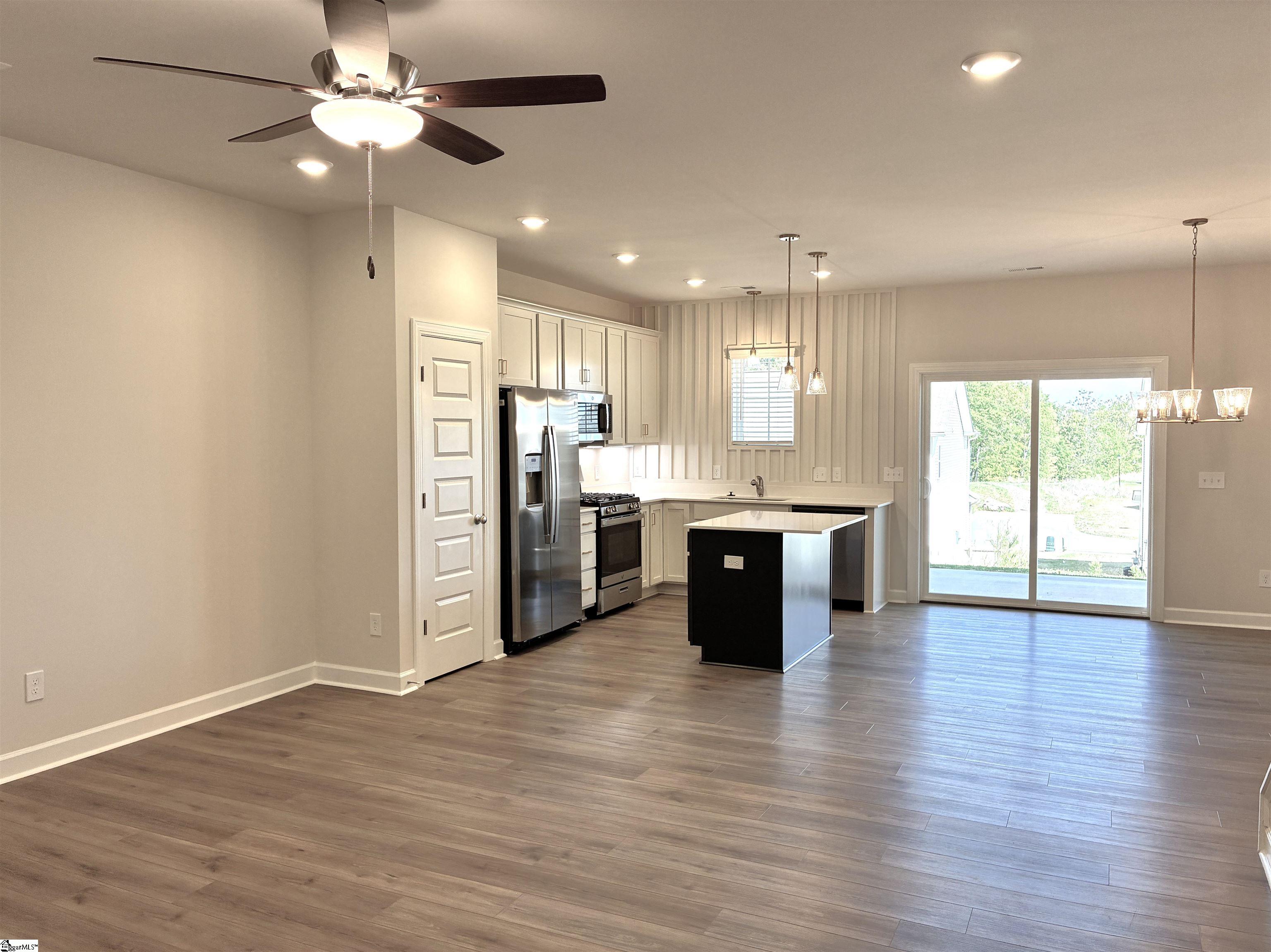 230 Crimson Tree Court Greenville, SC 29607 - Photo 2 of 21