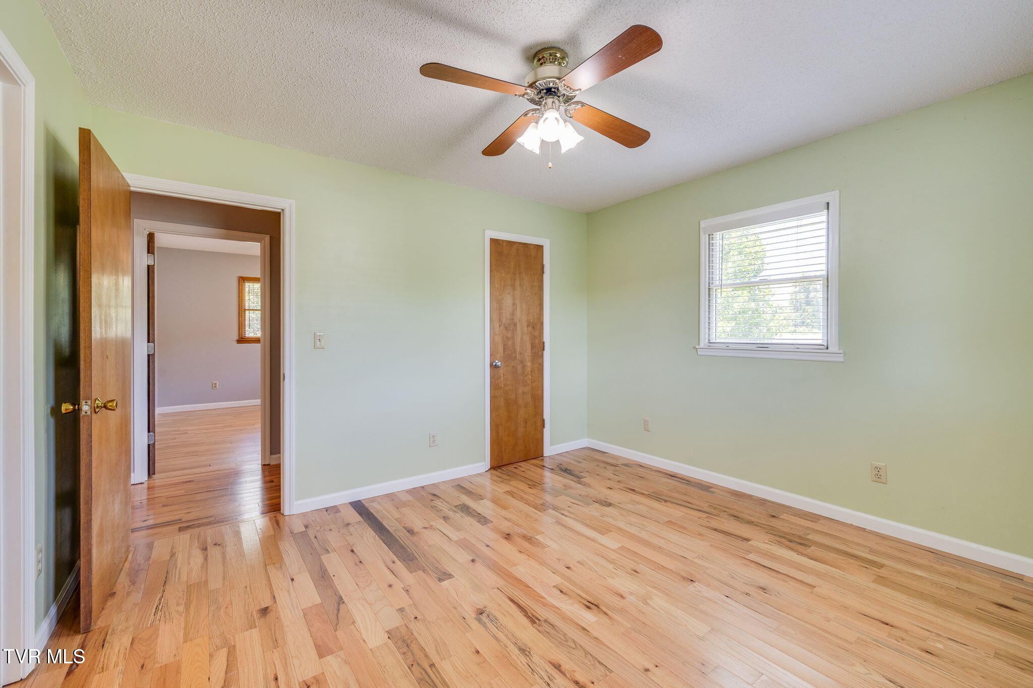 2015 Ridgefield Road Johnson City, TN 37601 - Photo 21 of 48 020
