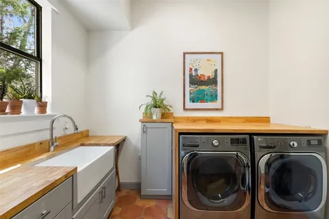 $1,695,000 | 10212 Amwell Cove, Unit 3, Austin, TX 78733