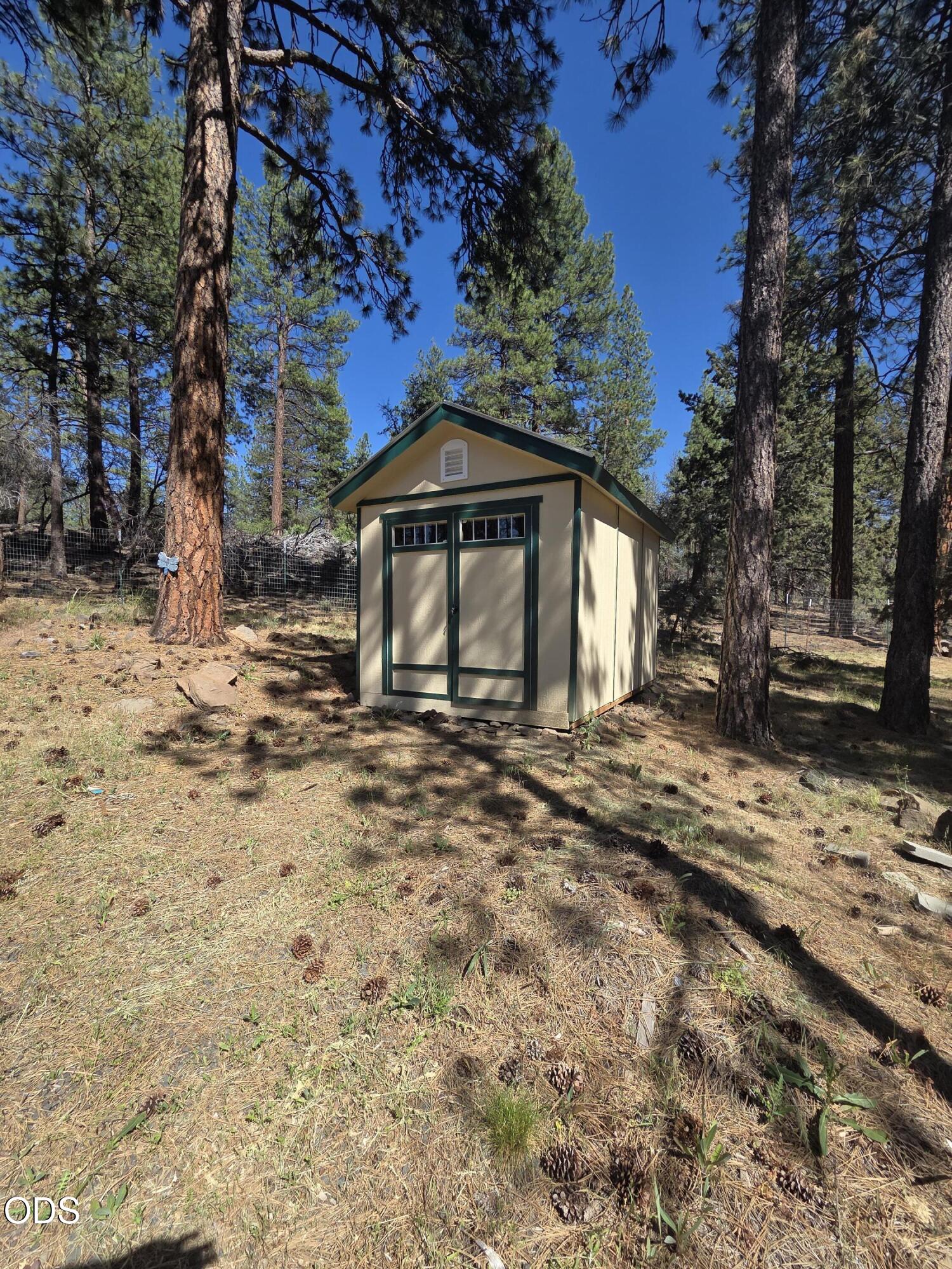 31710 Spaniel Lane Bonanza, OR 97623 - Photo 27 of 48