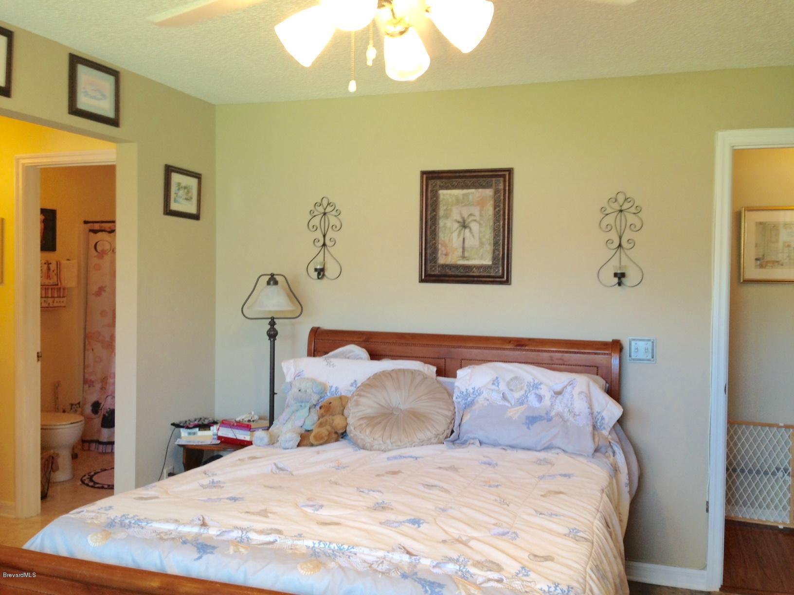 482 Sauders Road Southeast Palm Bay, FL 32909 - Photo 12 of 20 MASTER BEDROOM VIEW 2