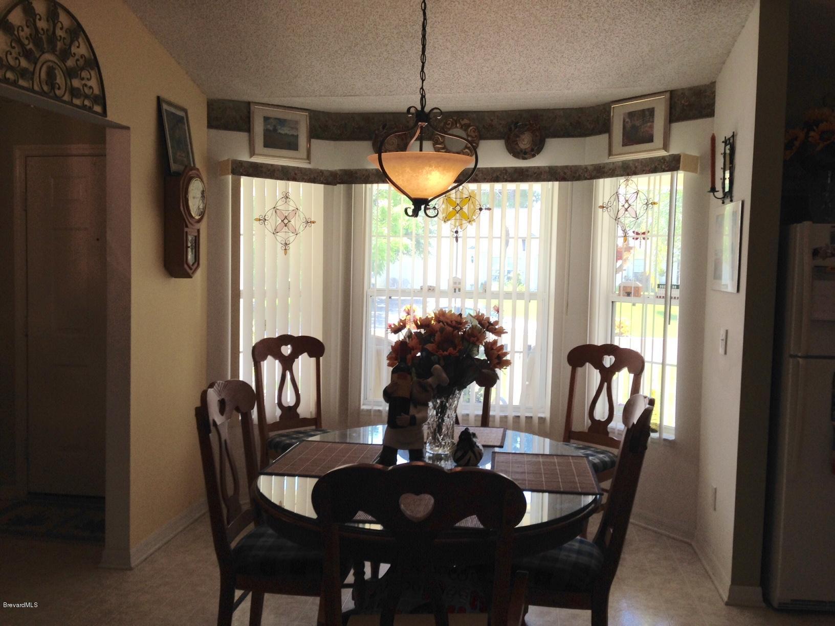 482 Sauders Road Southeast Palm Bay, FL 32909 - Photo 6 of 20 DINING ROOM