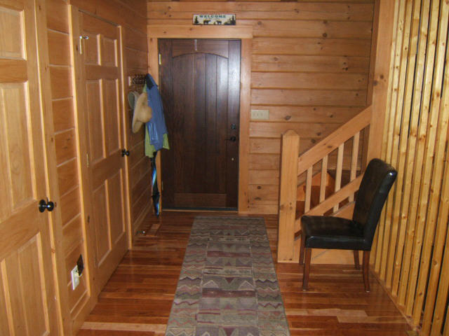 359 Kyles Mill Road Buchanan, VA 24066 - Photo 4 of 52 fOYER