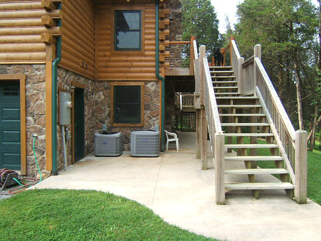 359 Kyles Mill Road Buchanan, VA 24066 - Photo 43 of 52 Back of Deck