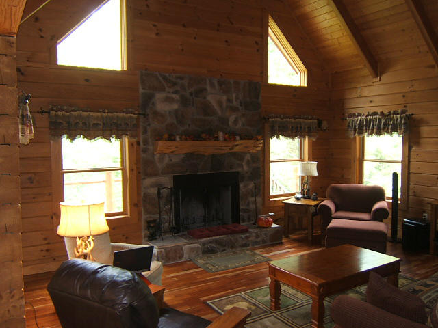 359 Kyles Mill Road Buchanan, VA 24066 - Photo 7 of 52 Great Room