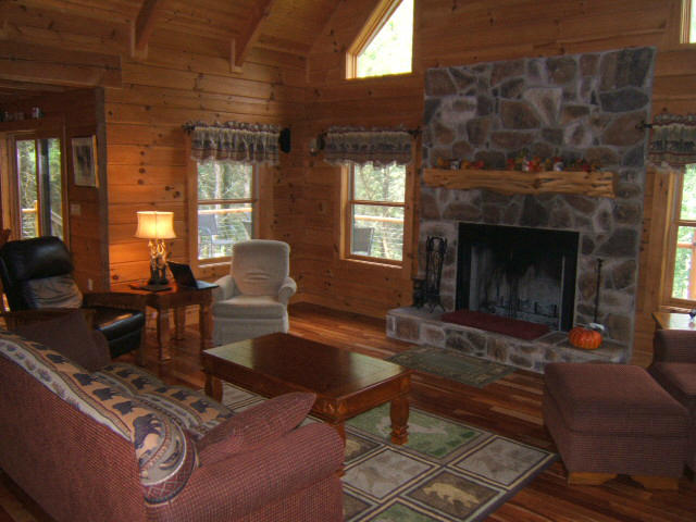 359 Kyles Mill Road Buchanan, VA 24066 - Photo 8 of 52 Great Room