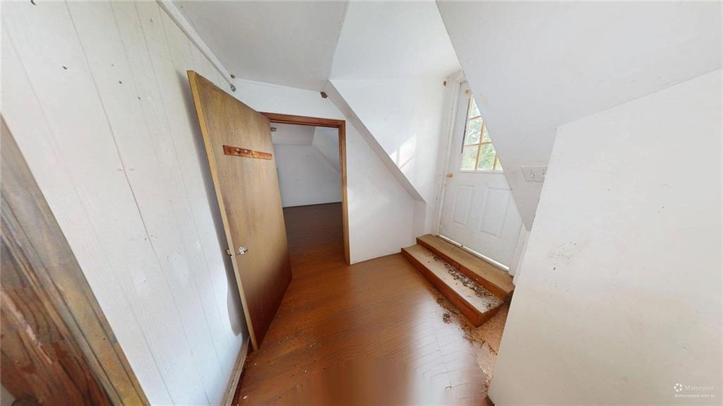 688 Main Street Whitesburg, GA 30185 - Photo 23 of 34 a view of an entryway