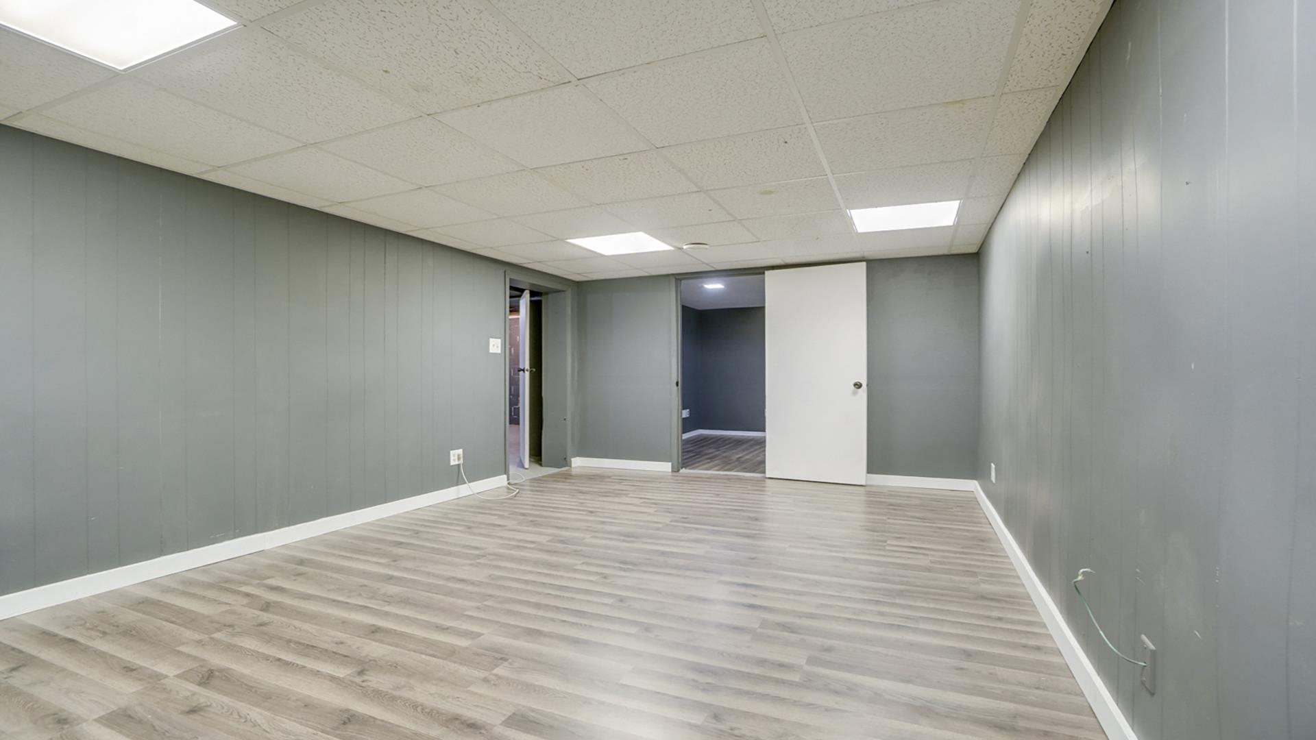 424 Barnum Road Rockford, IL 61109 - Photo 17 of 25 Gallery Image 17