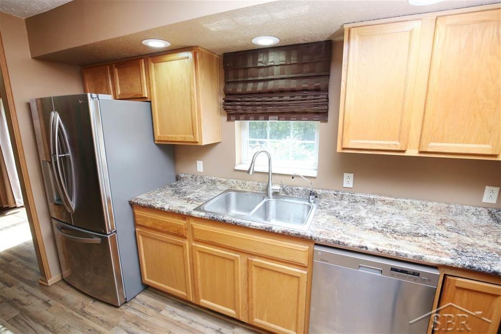 389 Badger Road Beaverton, MI 48612 - Photo 4 of 30