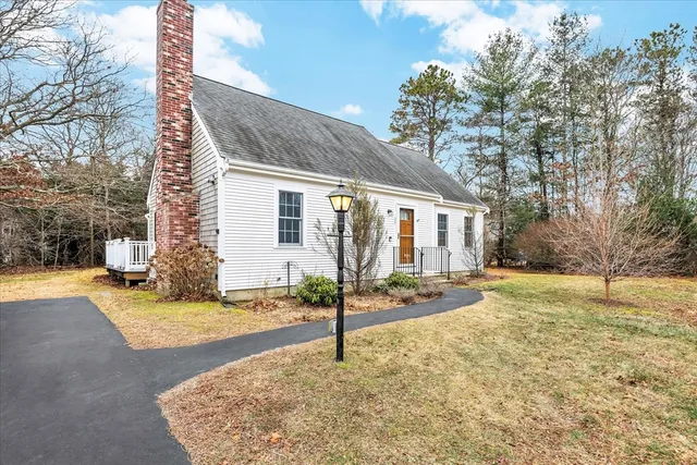 $609,000 | 16 Mockingbird Lane, Barnstable, MA 02648