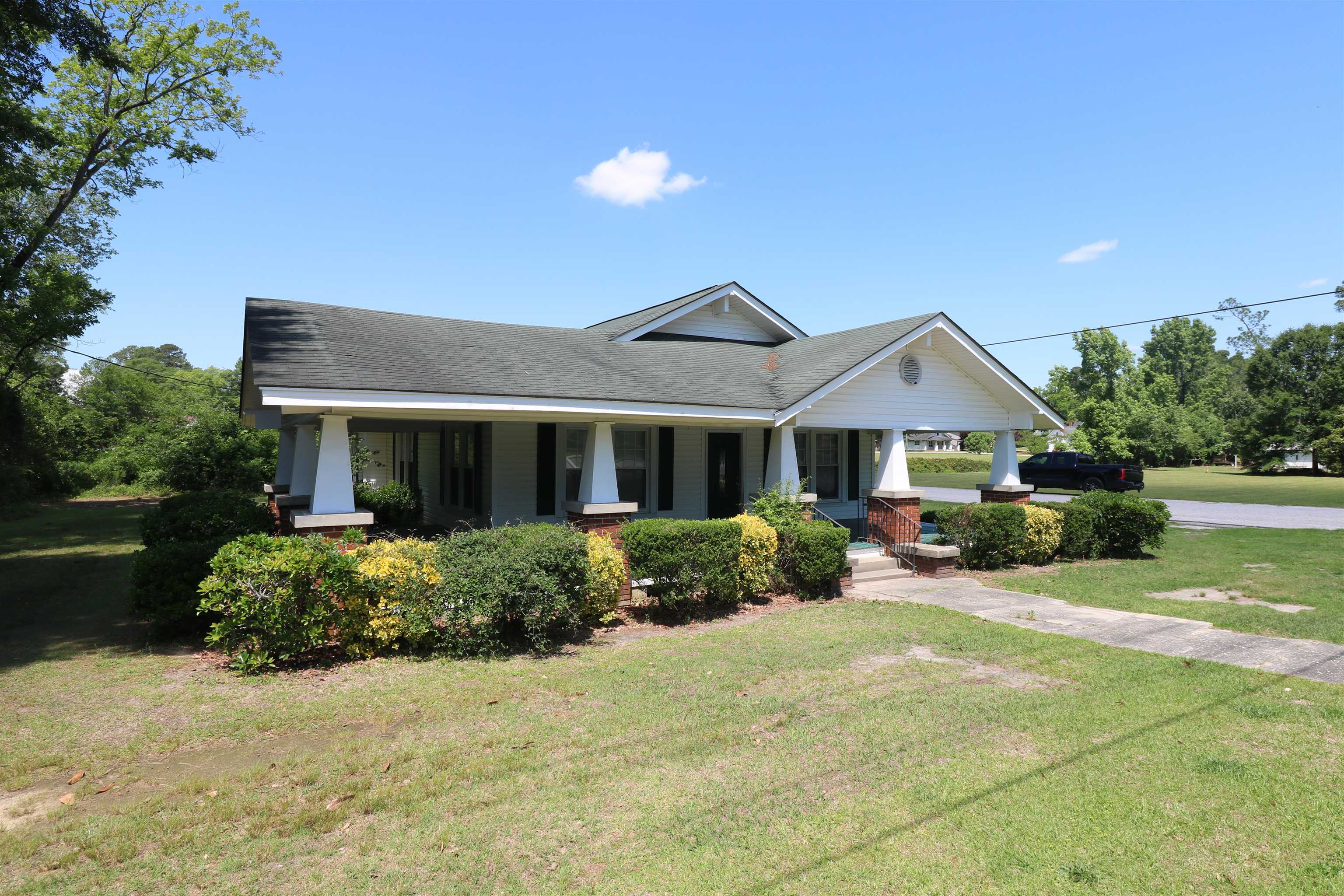 302 South Main Street Lake View, SC 29563 - Photo 3 of 27