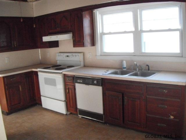 83 Leversee Road Brunswick, NY 12182 - Photo 9 of 12 Photo 9