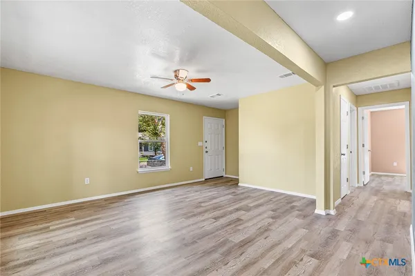 $1,100 | 906 Attas Avenue, Killeen, TX 76541