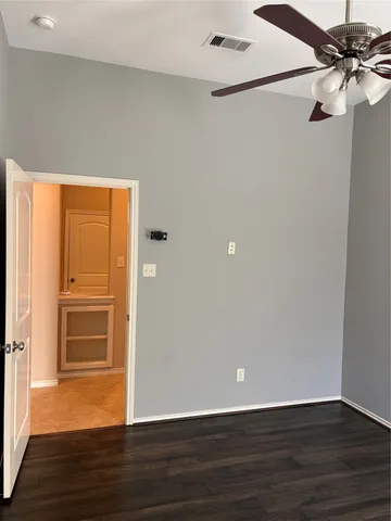 $2,975 | 13612 Evening Wind Drive, Pearland, TX 77584