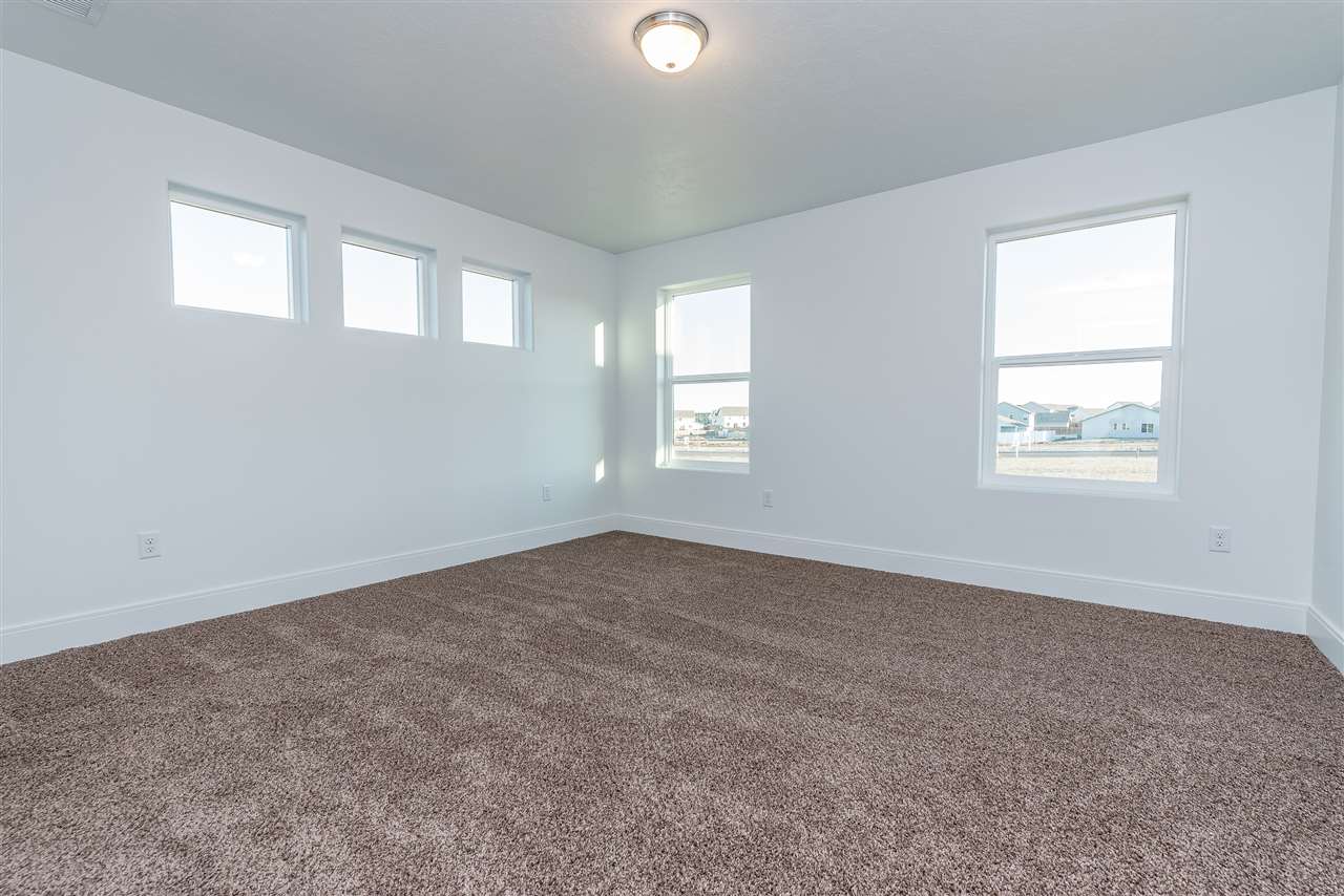 724 South Grady Road Spokane Valley, WA 99016 - Photo 12 of 19