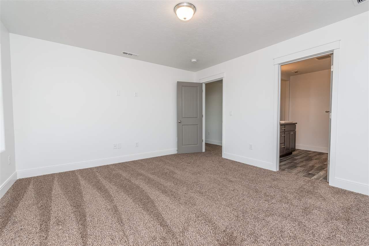 724 South Grady Road Spokane Valley, WA 99016 - Photo 17 of 19