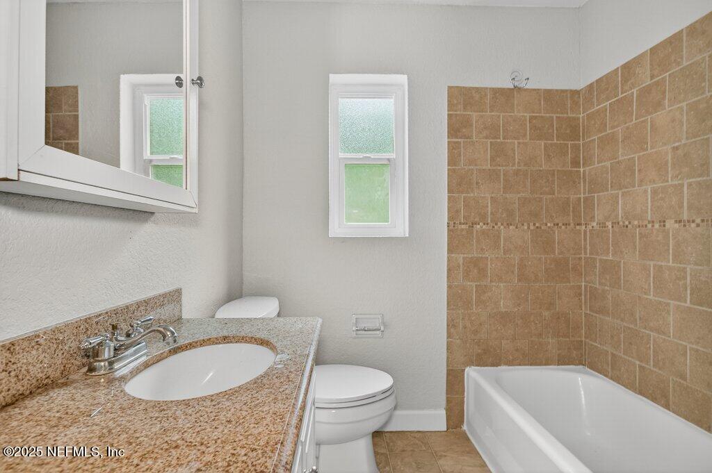 3421 Inwood Circle East Jacksonville, FL 32207 - Photo 10 of 31 027-3421InwoodCircleEast-Jacksonville-FL