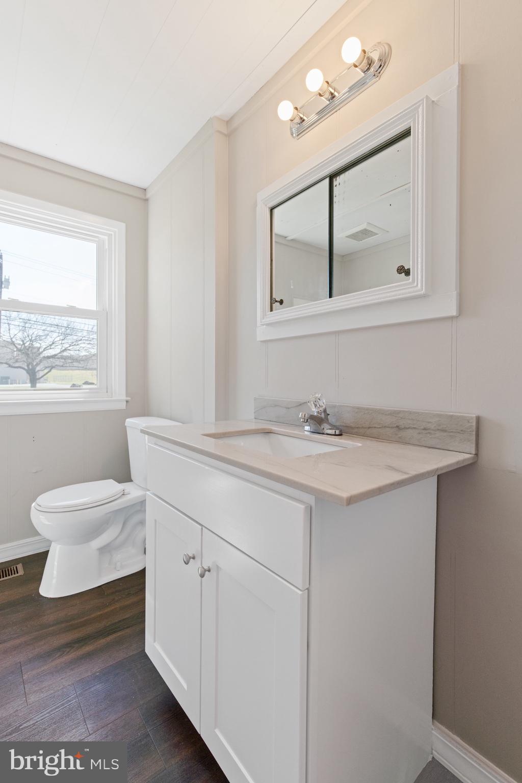 188 Pitney Road Lancaster, PA 17601 - Photo 13 of 29