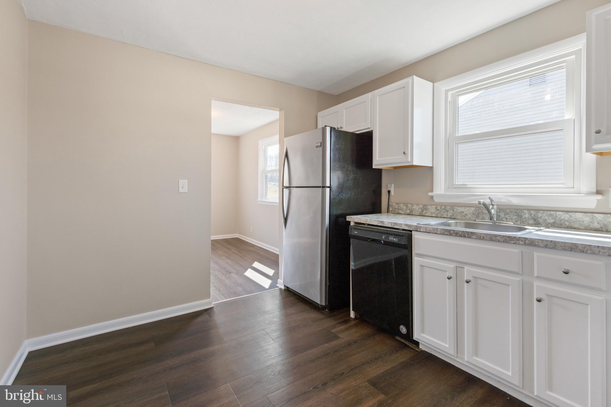 188 Pitney Road Lancaster, PA 17601 - Photo 7 of 29