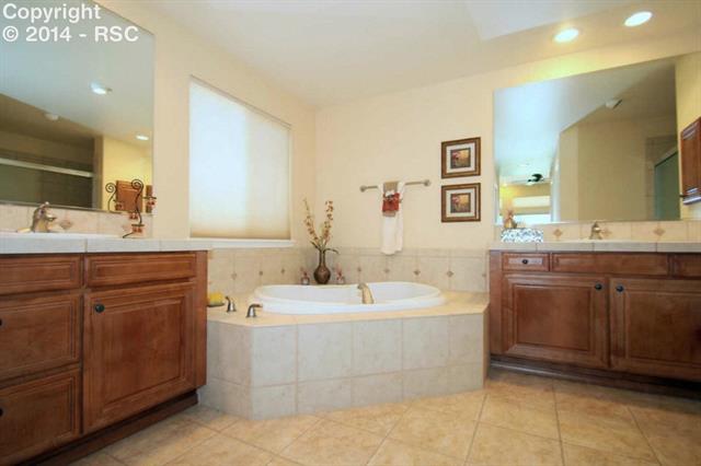 2124 Coldstone Way Colorado Springs, CO 80921 - Photo 16 of 21 Mater Bathroom