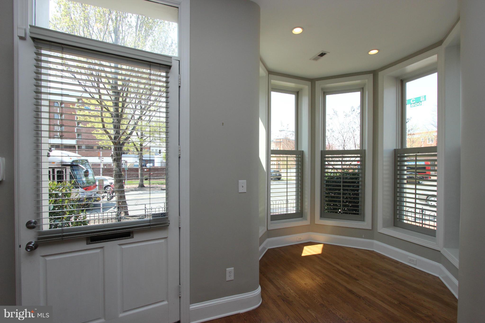 251 8th Street Northeast Washington, DC 20002 - Photo 4 of 16 Interior (General)