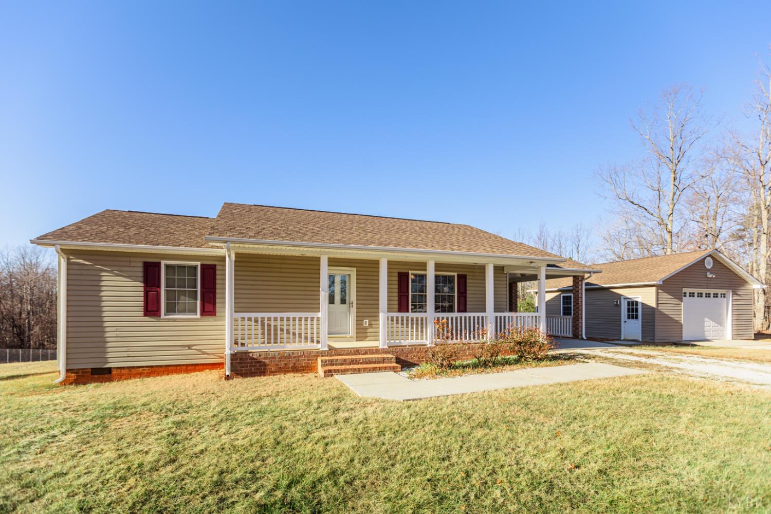 1975 Morning Star Road Appomattox, VA 24522 - Photo 2 of 29 a front view of a house with yard