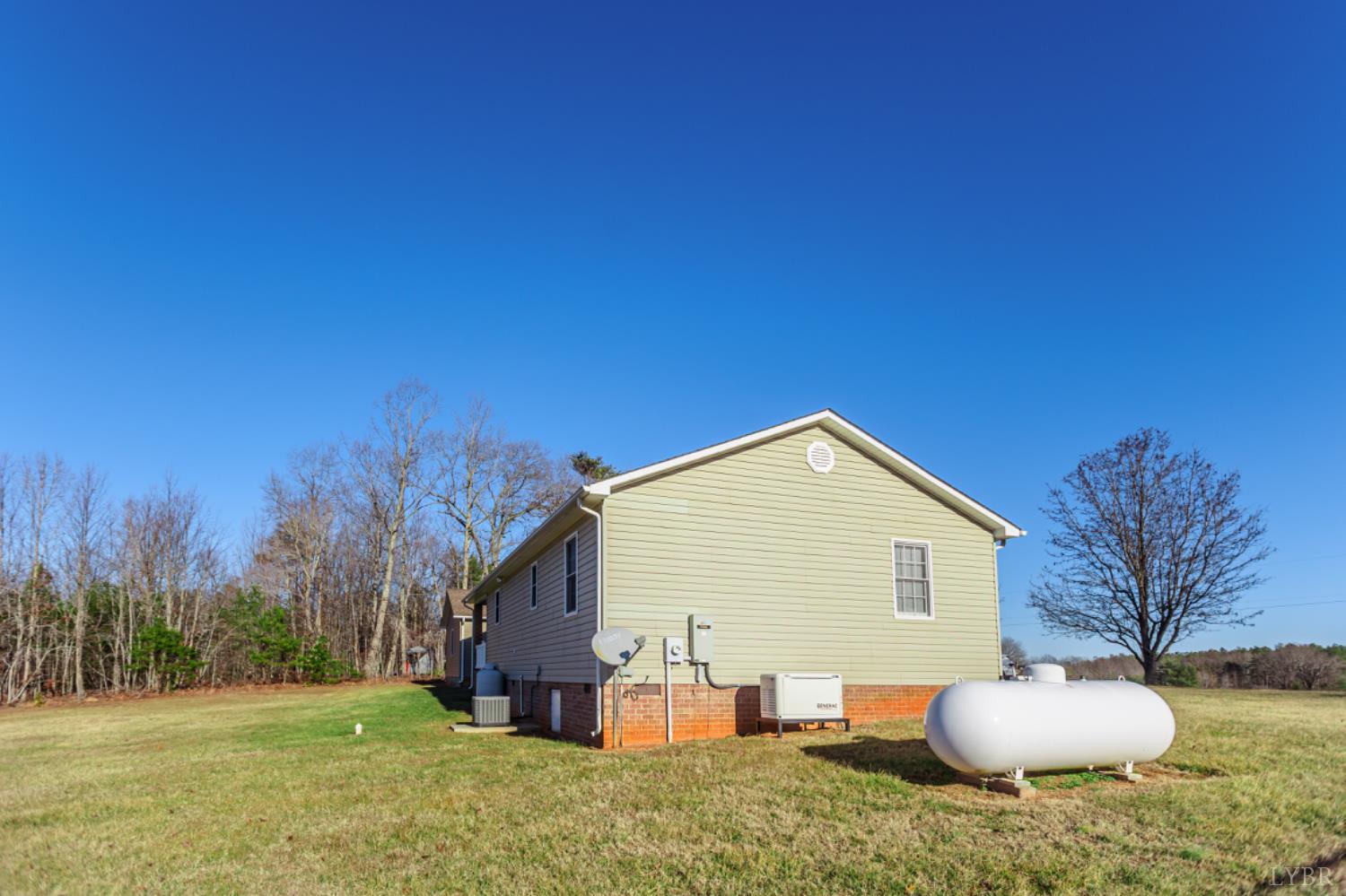 1975 Morning Star Road Appomattox, VA 24522 - Photo 24 of 29 a view of outdoor space and yard