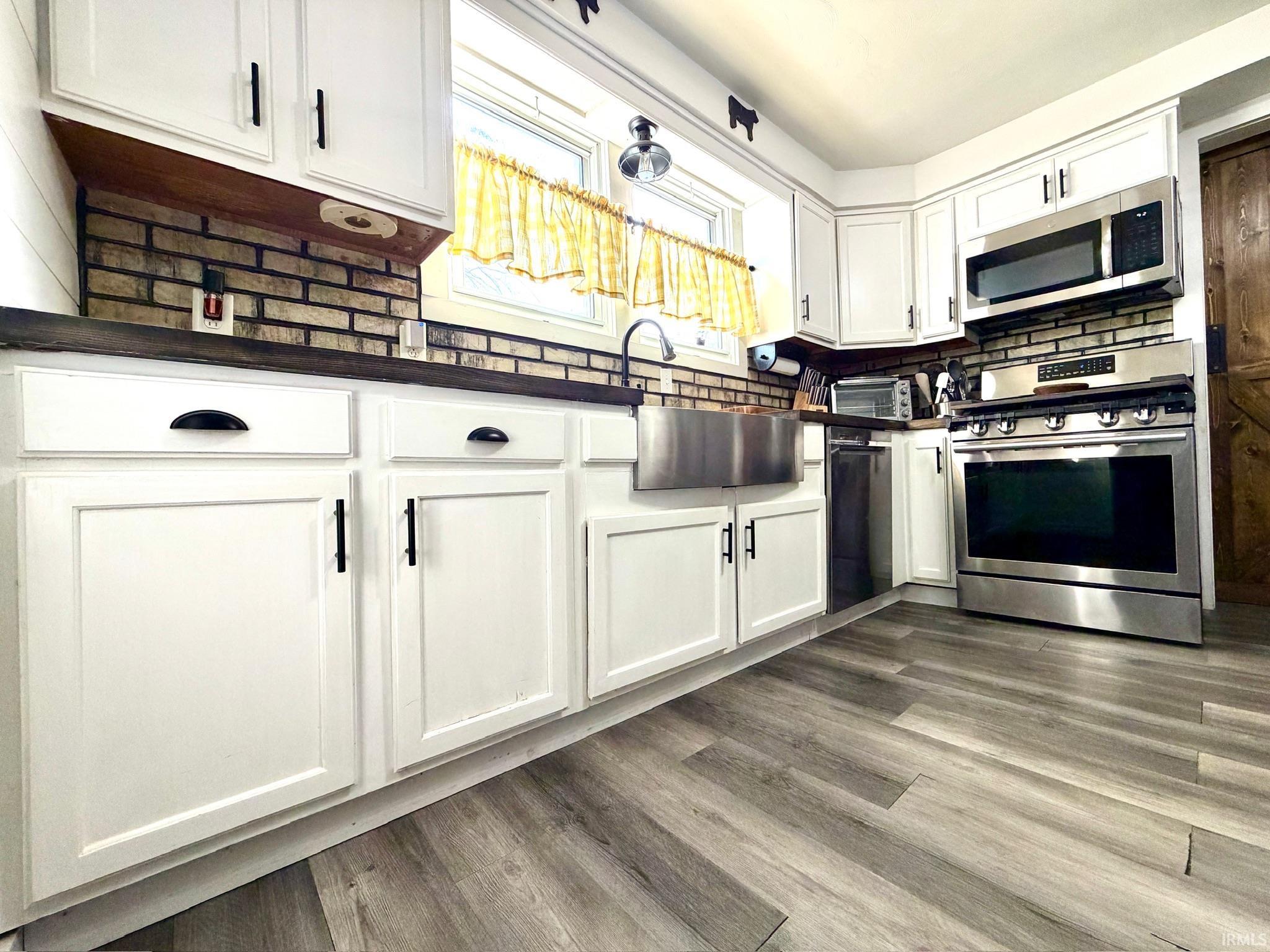 311 North Madison Street Bedford, IN 47421 - Photo 12 of 36