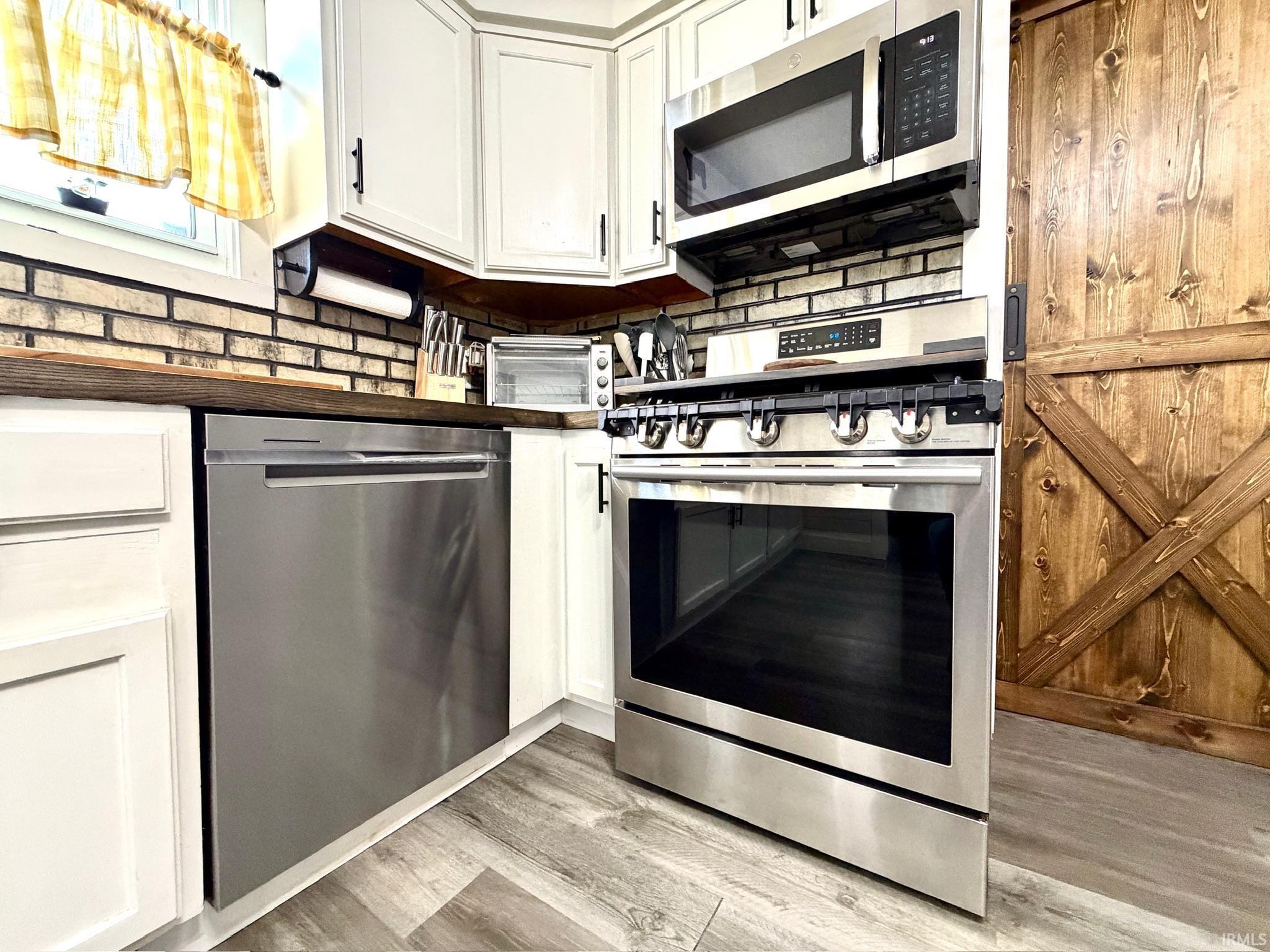 311 North Madison Street Bedford, IN 47421 - Photo 14 of 36