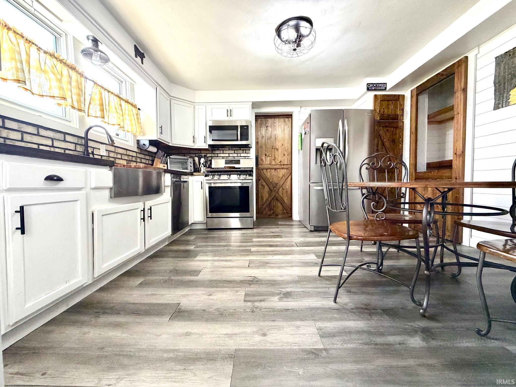 311 North Madison Street Bedford, IN 47421 - Photo 10 of 36