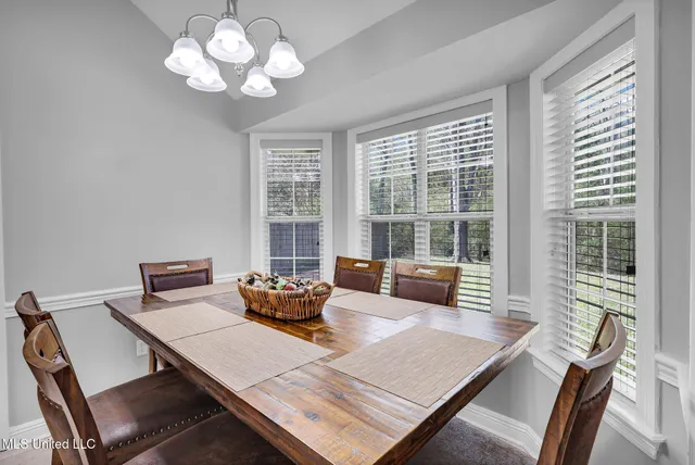 $275,000 | 417 Hemlock Drive, Flowood, MS 39232