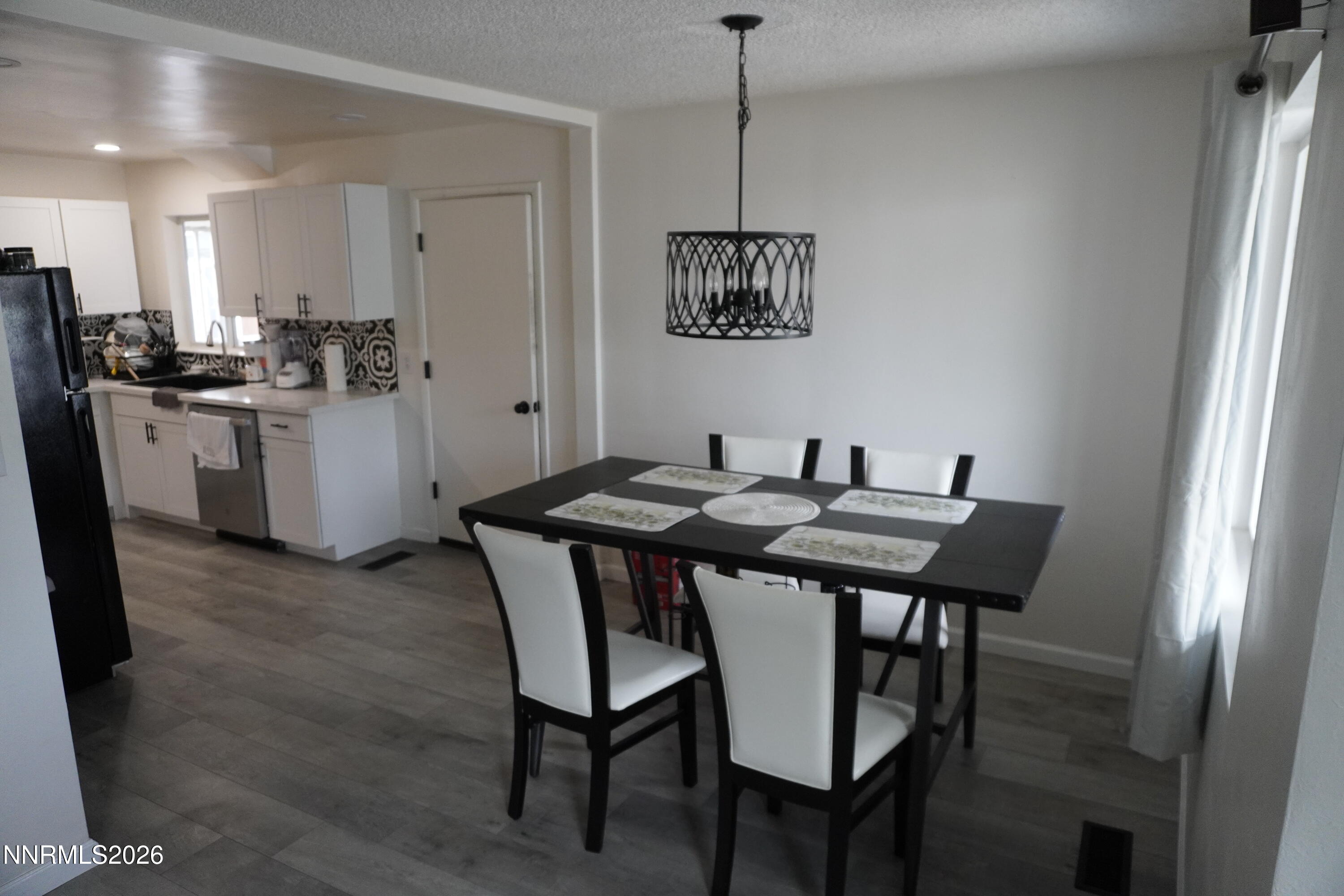 1570 Radcliffe Drive Reno, NV 89502 - Photo 6 of 32 _DSC0730