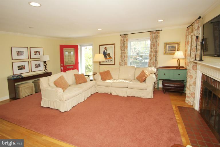 2 Lauer Terrace Silver Spring, MD 20901 - Photo 9 of 28 a living room with furniture fireplace and flat screen tv