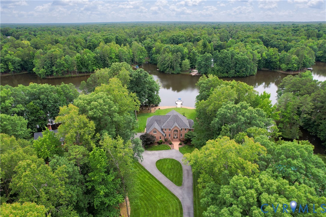 8911 Whistling Swan Road Chesterfield, VA 23838 - Photo 2 of 62