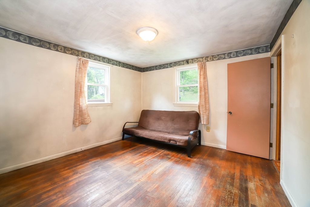 213 Nashua Road Billerica, MA 01862 - Photo 9 of 31 Gallery Image 9