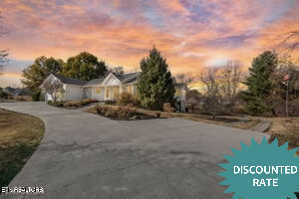 4207 Pea Ridge Road Maryville, TN 37804 - Photo 1 of 59 Gallery Image 1