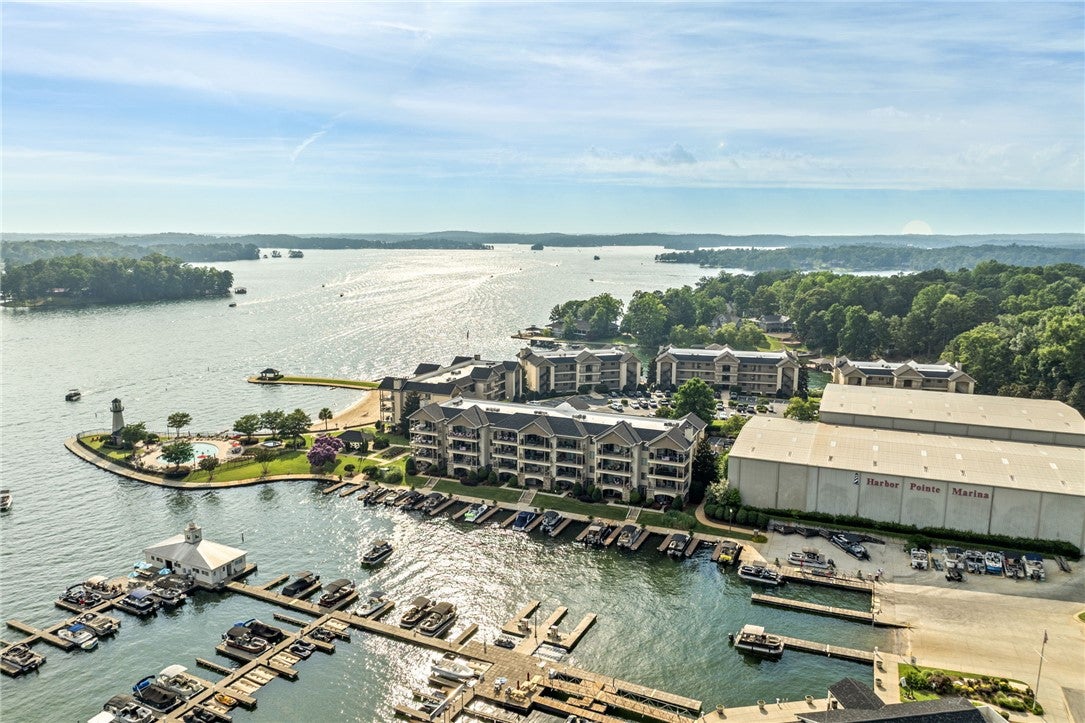 445 Marina Point Road, Unit A204 Dadeville, AL 36853 - Photo 7 of 32 Gallery Image 7