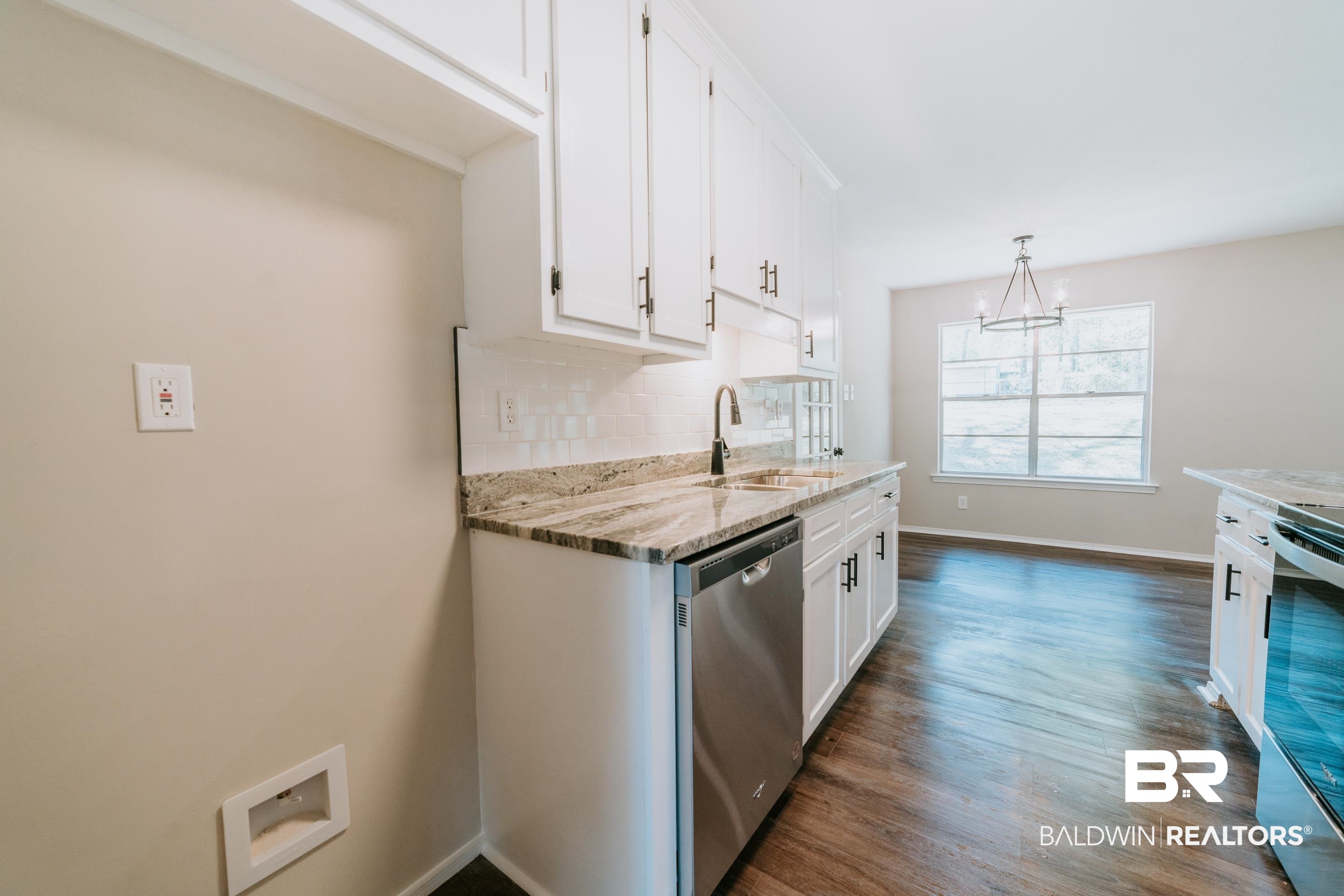2322 Greenleaf Court Mobile, AL 36693 - Photo 10 of 29