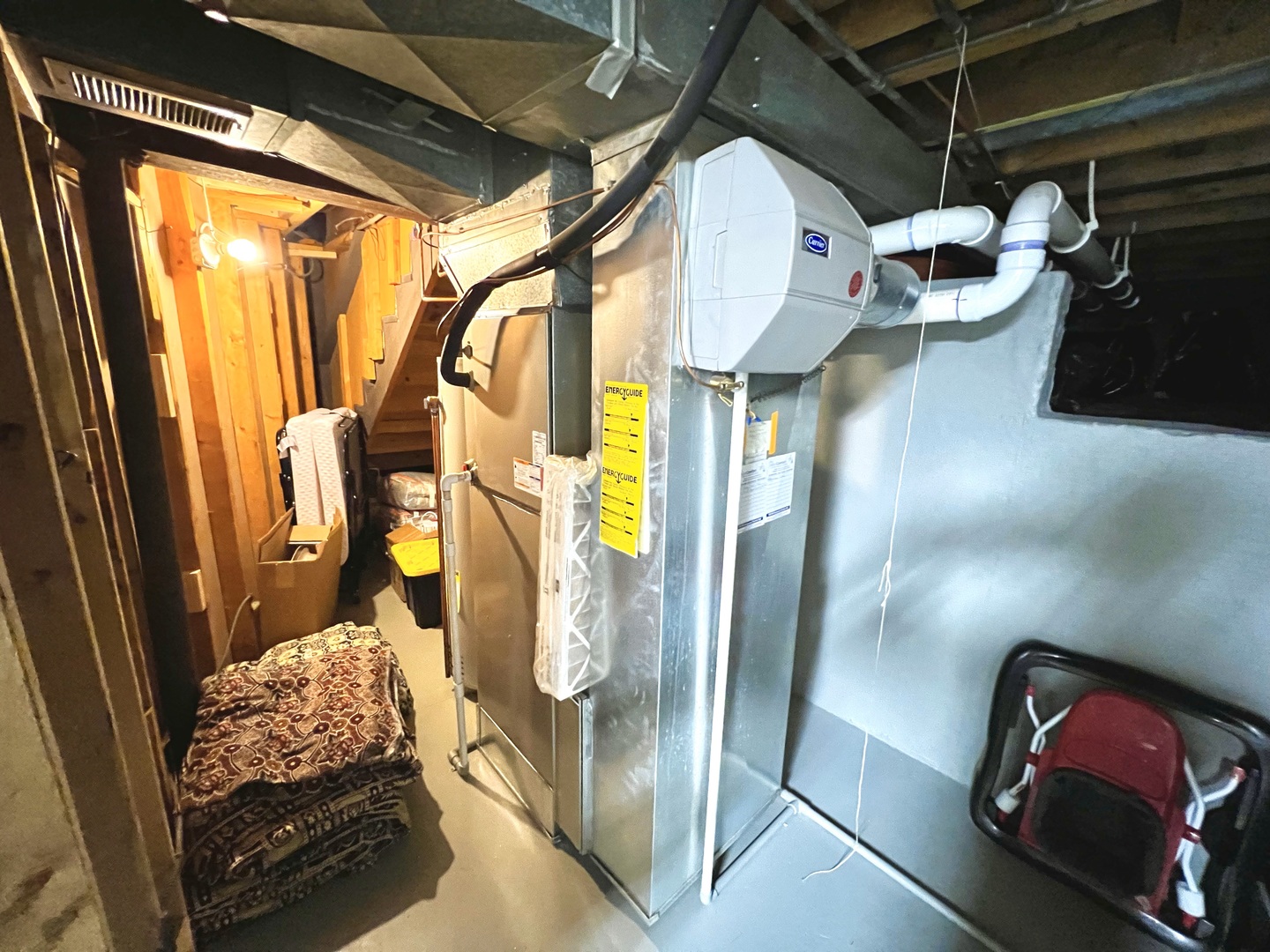 7125 Wirth Drive Darien, IL 60561 - Photo 32 of 38 a bathroom with a mirror