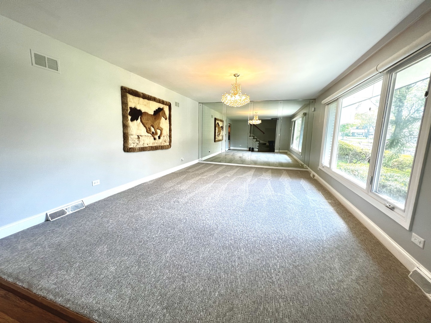 7125 Wirth Drive Darien, IL 60561 - Photo 9 of 38 a view of an empty room with a window