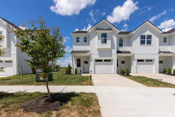 $2,000 | 115 High Pk Circle, Lebanon, TN 37087