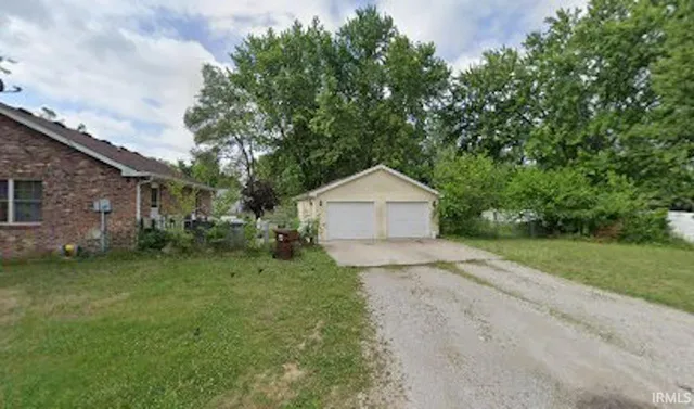 $60,000 | 610 West Center Street, Brazil, IN 47834