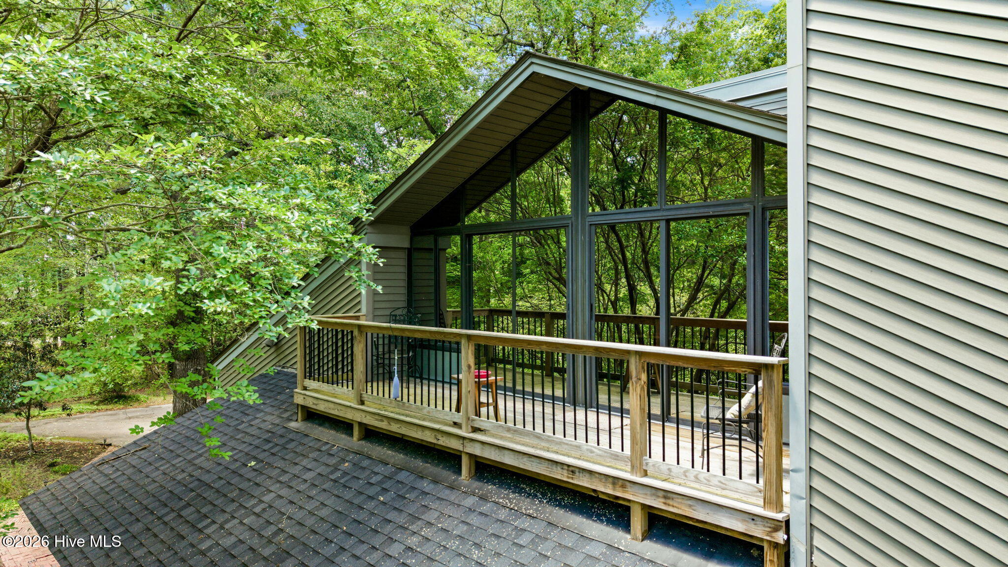 127 Hampton Drive Washington, NC 27889 - Photo 8 of 78 9-web-or-mls-9-print-DJI_20260508133903_