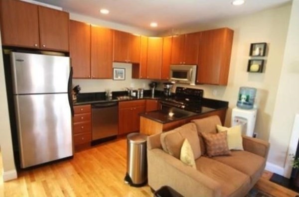 34 Edgerly Road, Unit 2 Boston, MA 02115 - Photo 3 of 17