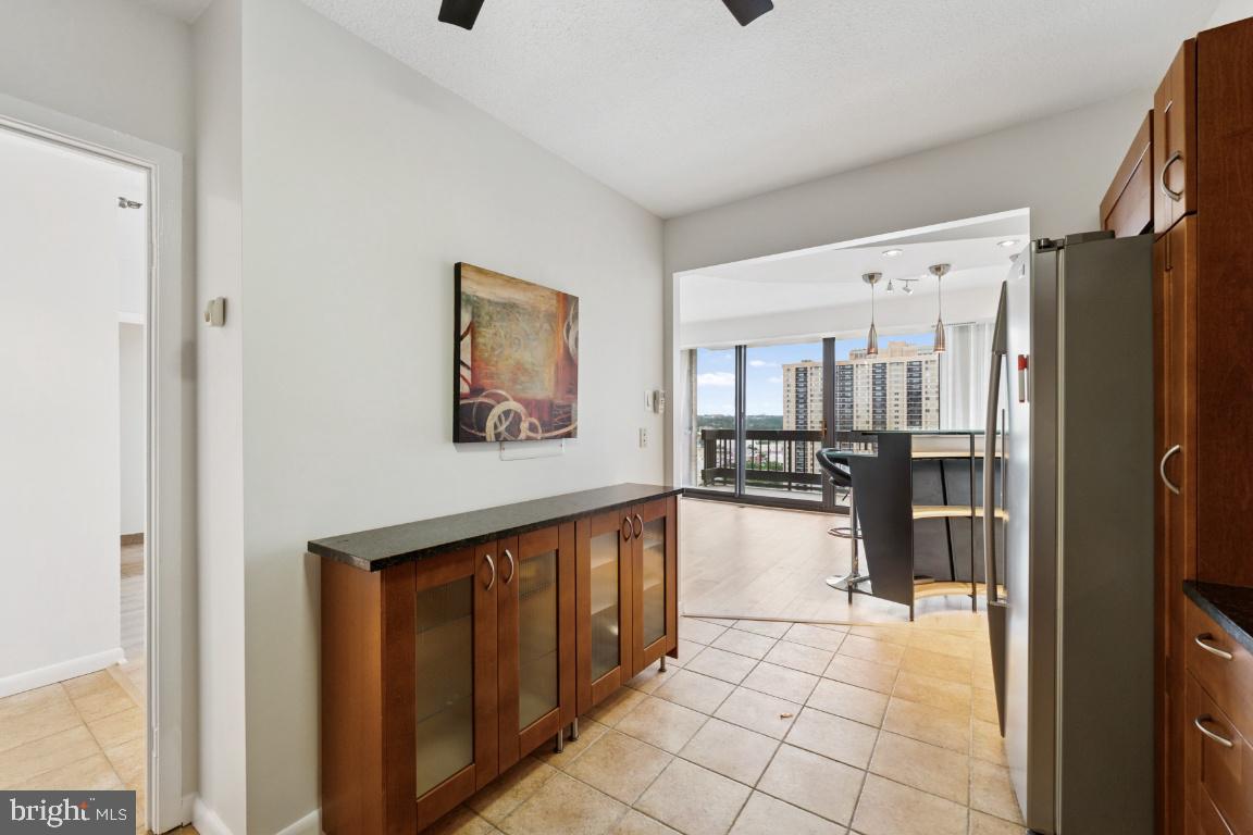 5505 Seminary Road, Unit 1707N Falls Church, VA 22041 - Photo 12 of 26 Gallery Image 12
