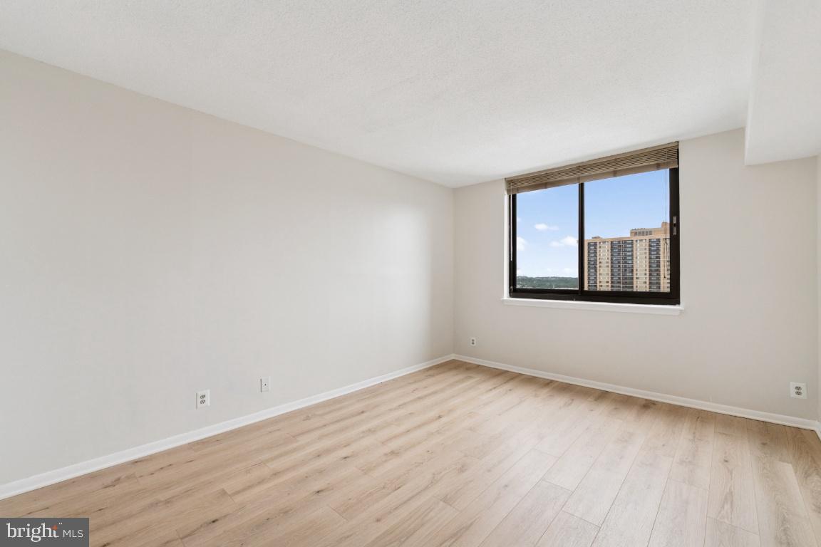 5505 Seminary Road, Unit 1707N Falls Church, VA 22041 - Photo 17 of 26 Gallery Image 17