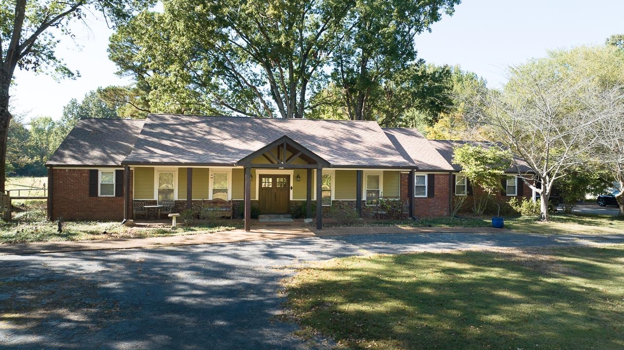 4671 Oak Road Bartlett, TN 38002 - Photo 1 of 40 Gallery Image 1